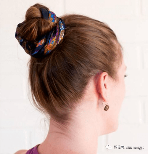 ‘KY开元·(中国)集团’
不会编会扎就够了 长发淑女简朴时尚扎发发型 比编发还甜美(图13)